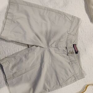 Vineyard Vines Women's  Chino Bermuda Shorts